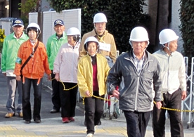 写真:避難訓練 写真:避難訓練