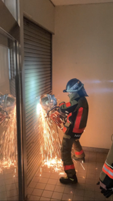 エンジンカッター