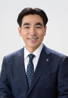 石井登志郎市長写真